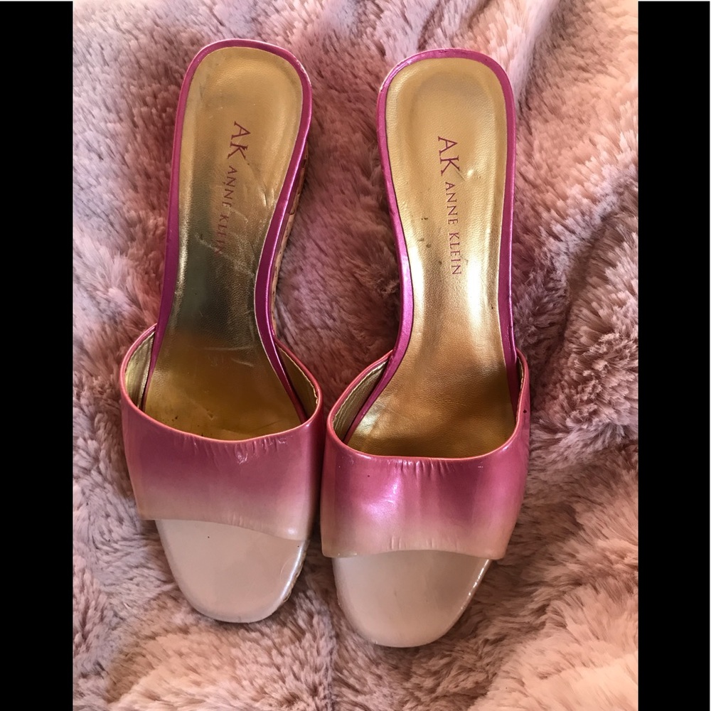 Anne Klein pink ombré comfortable wedge sz 7